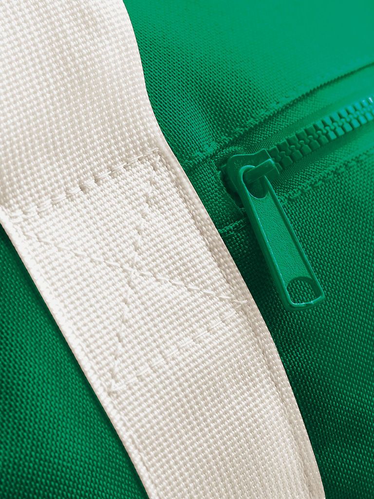 kelly green-off white